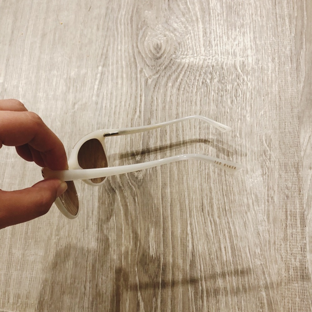 Ted Baker White and Gold Sunglasses - Picture 4 of 7